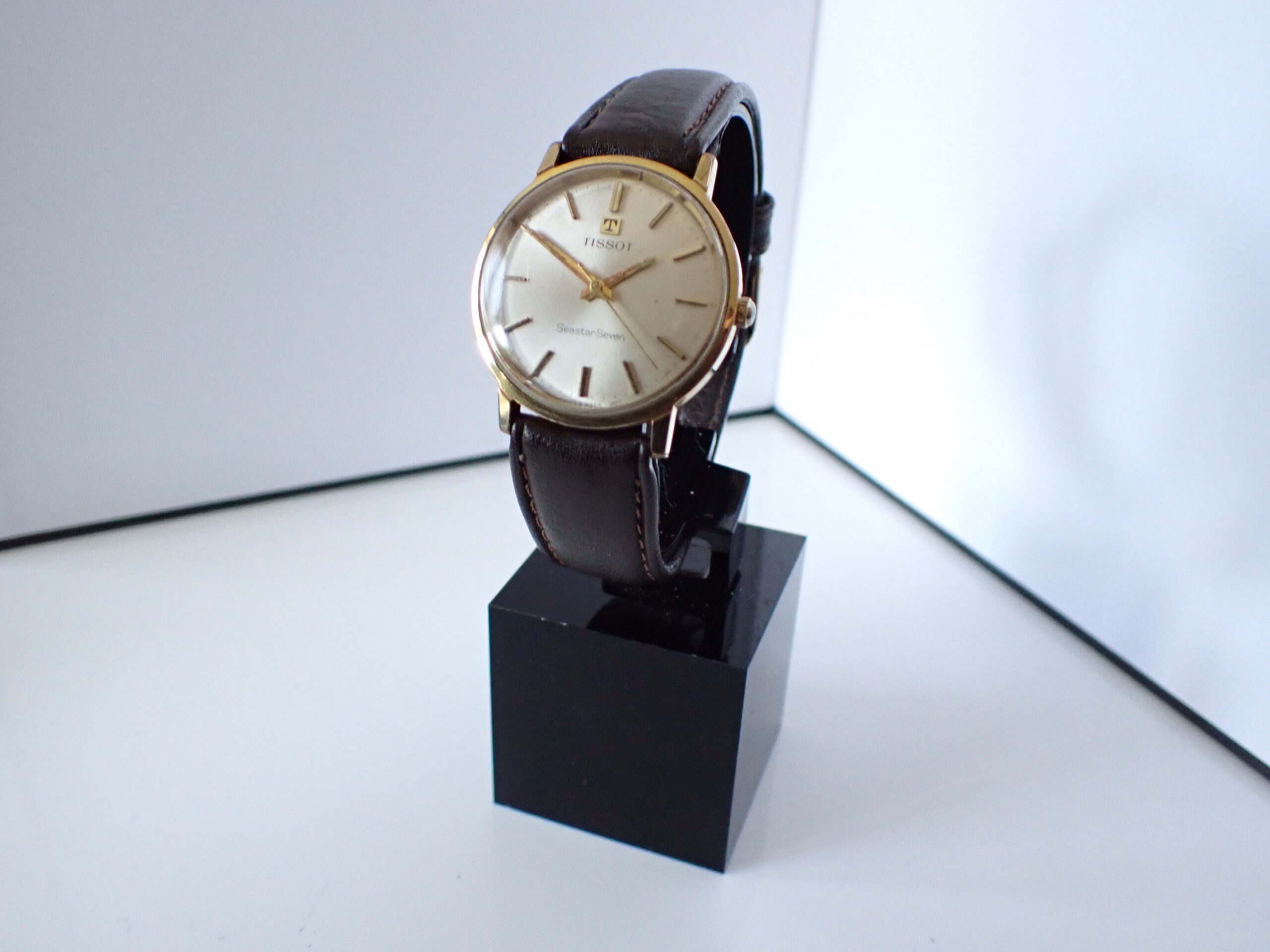 Tissot Seastar Seven Gold Plated Mechanical - Pay with Klarna - Image 4